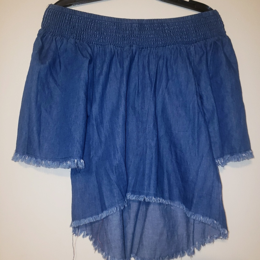 Demin off the shoulder or on shirt